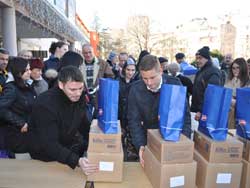 Пакети хране за педесет најугроженијих породица са Палилуле